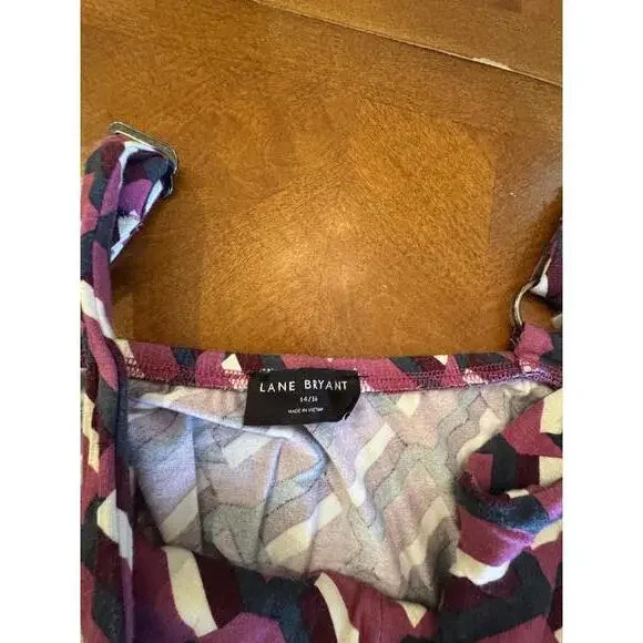 Women's Sleeveless Maxi Dress with Geometric Pattern - Picture 5 of 6